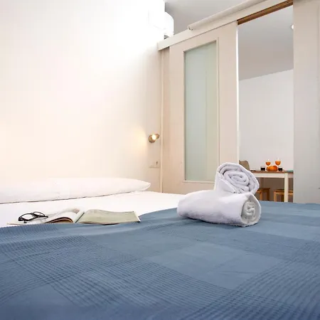 Sunstay Isabel Lofts Center Torremolinos Exterior foto